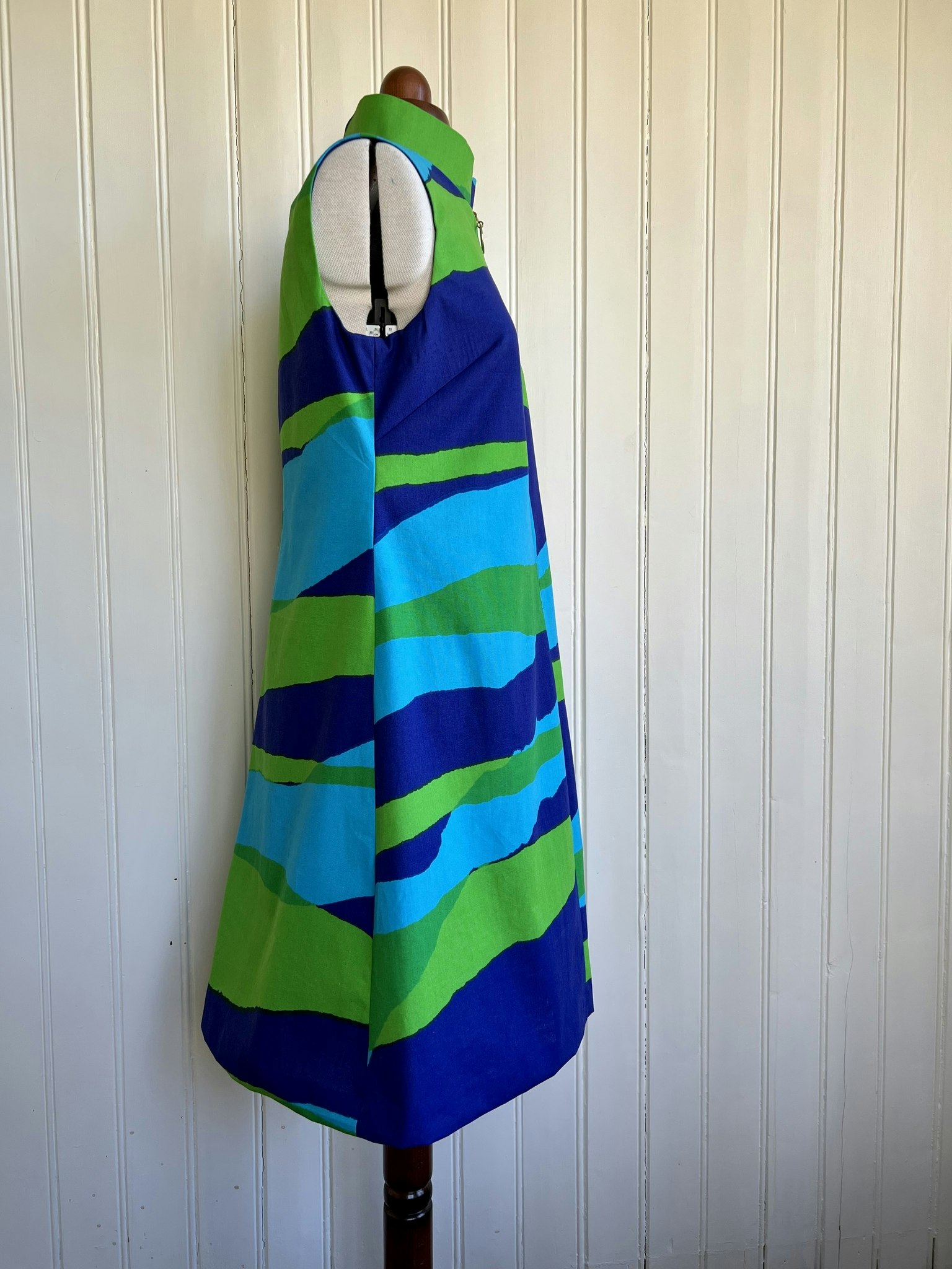 Modell Monica - colour stripes