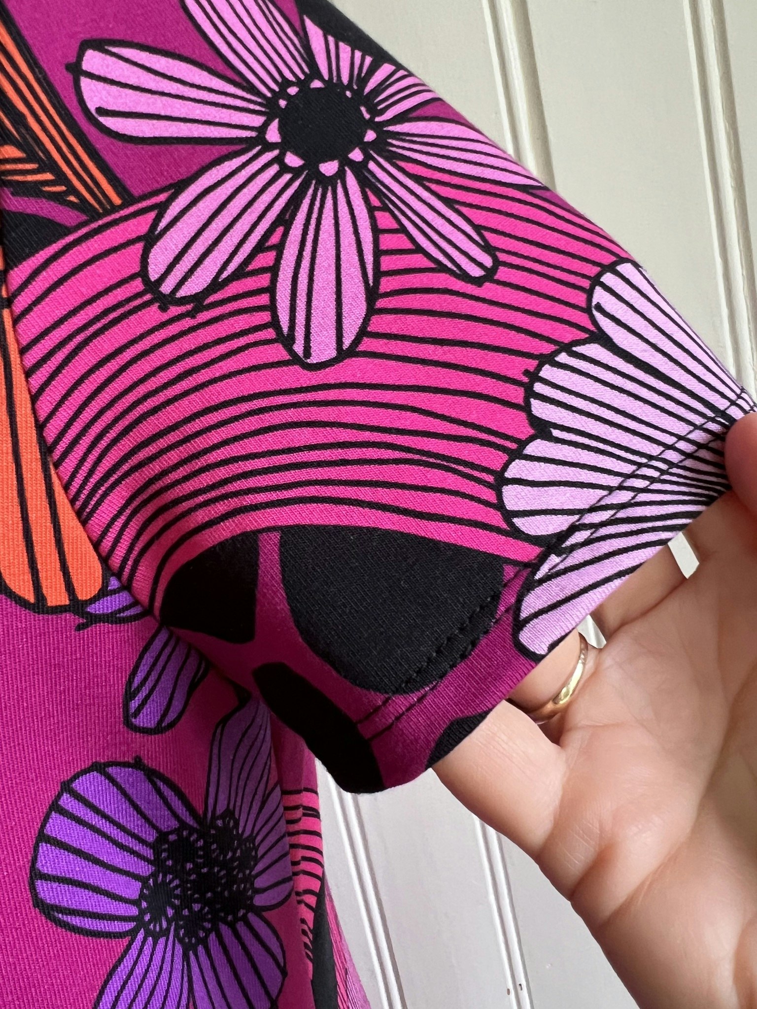 Modell Ingrid - purple and bows