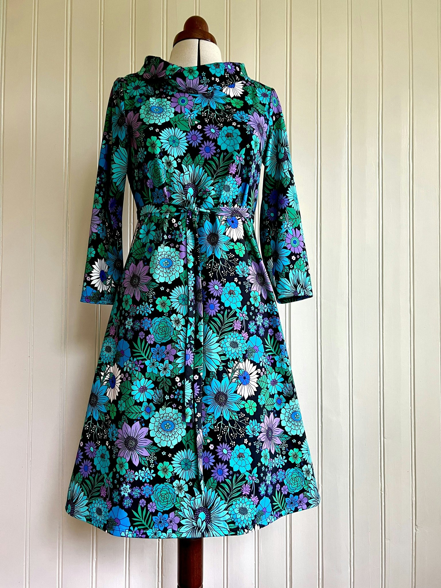 Modell Britt - floral joy