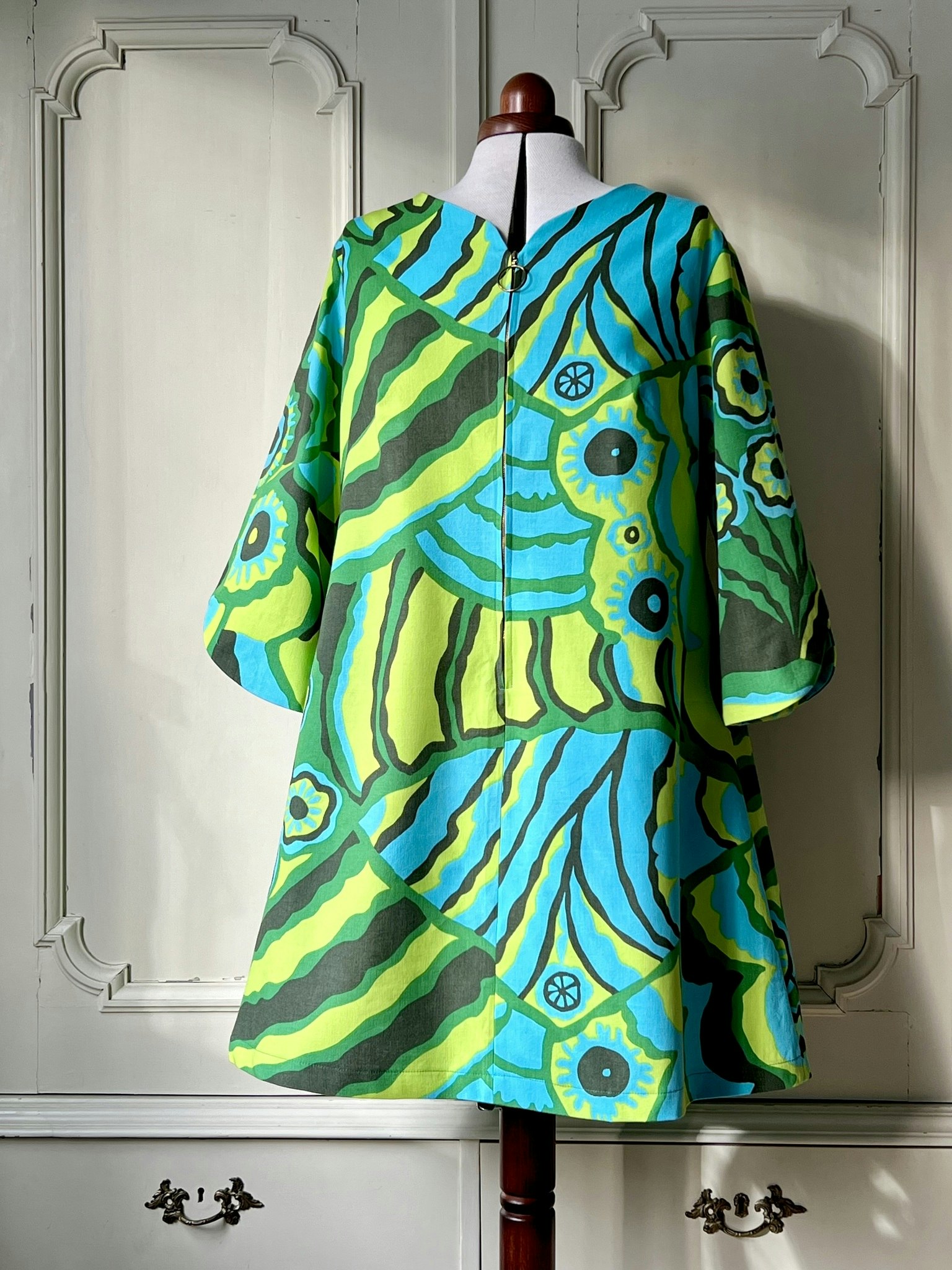 Modell Signe - abstract