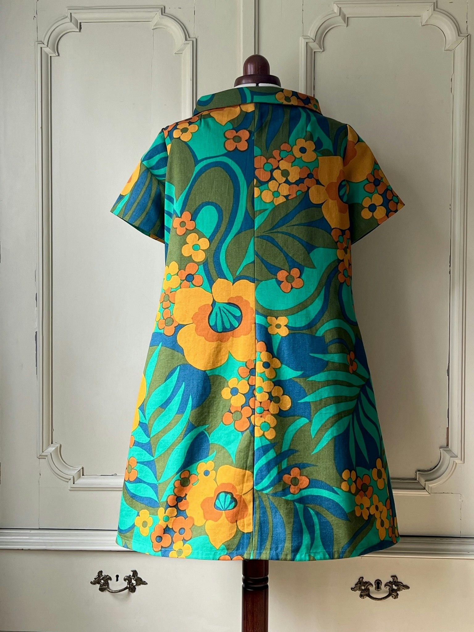 Modell Mirjam - apricot jungle