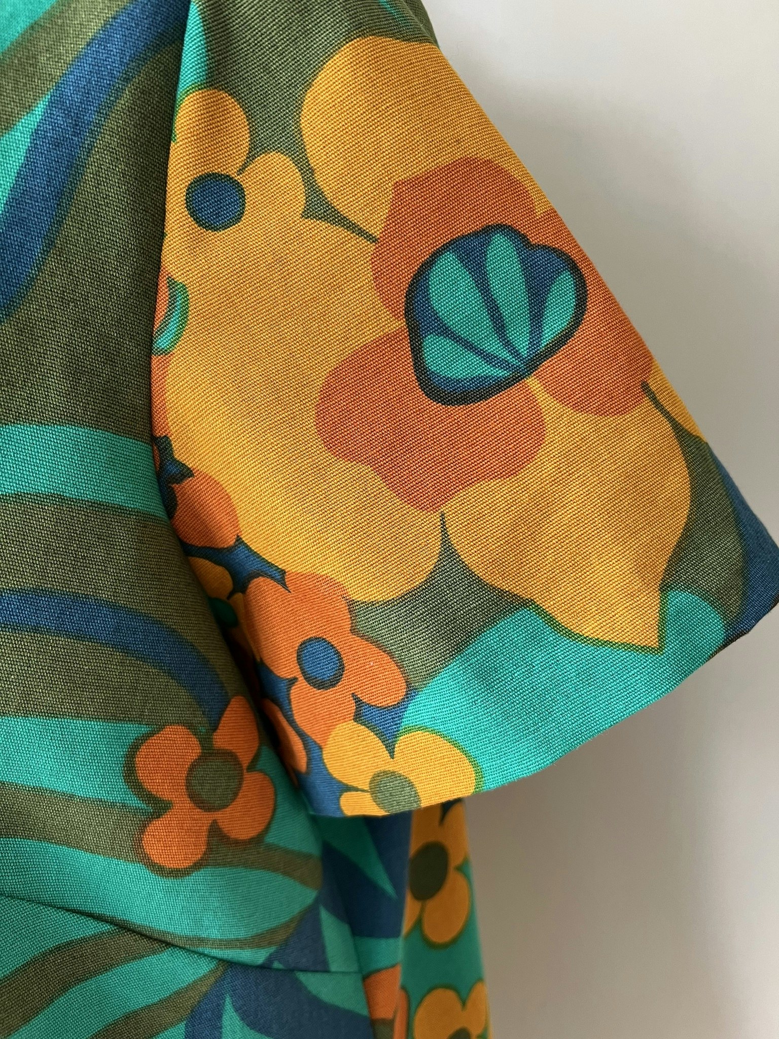 Modell Mirjam - apricot jungle