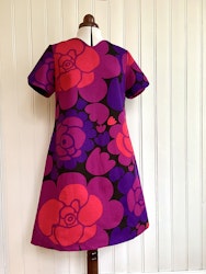 Modell Signe - purple delight