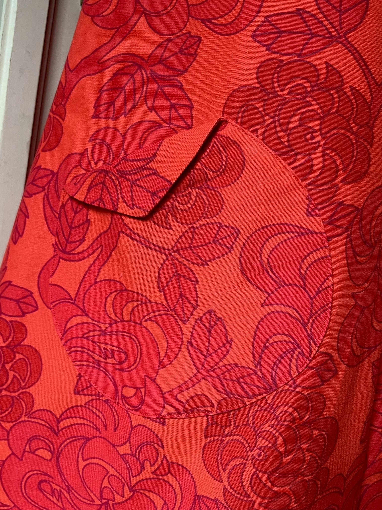 Modell Mirjam - lovely red