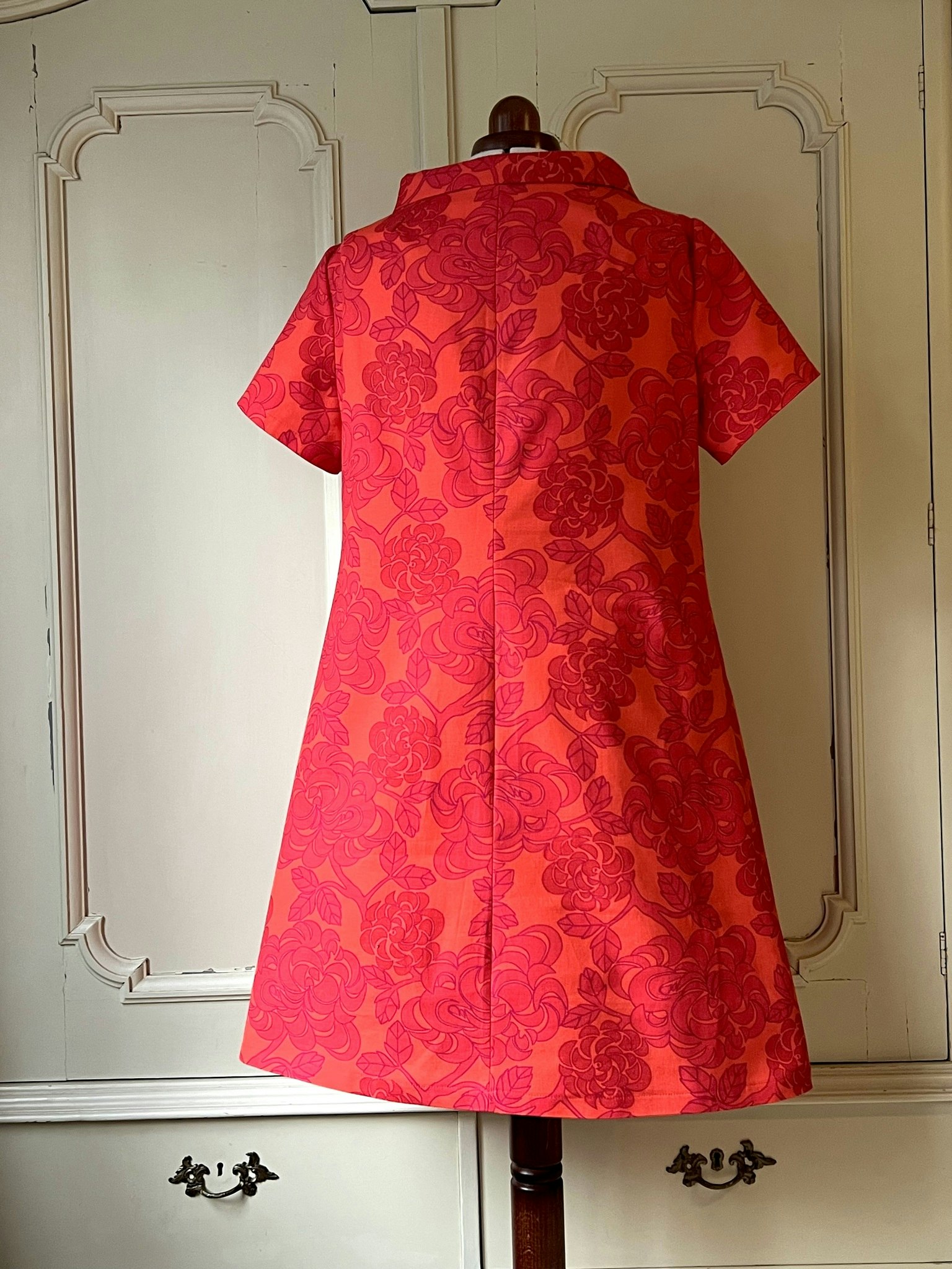 Modell Mirjam - lovely red
