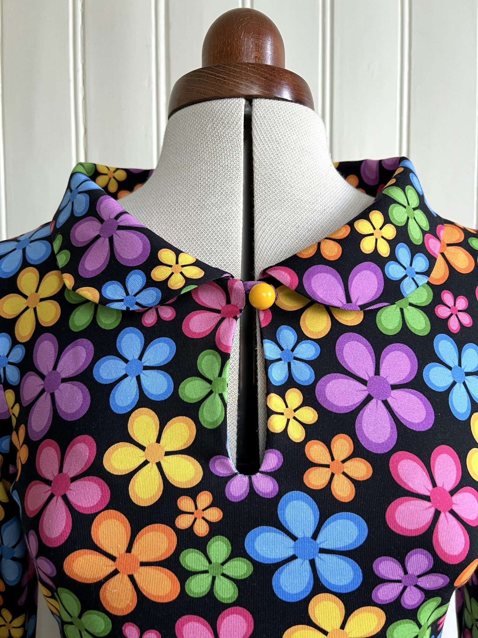 Modell Mirjam - flower shower
