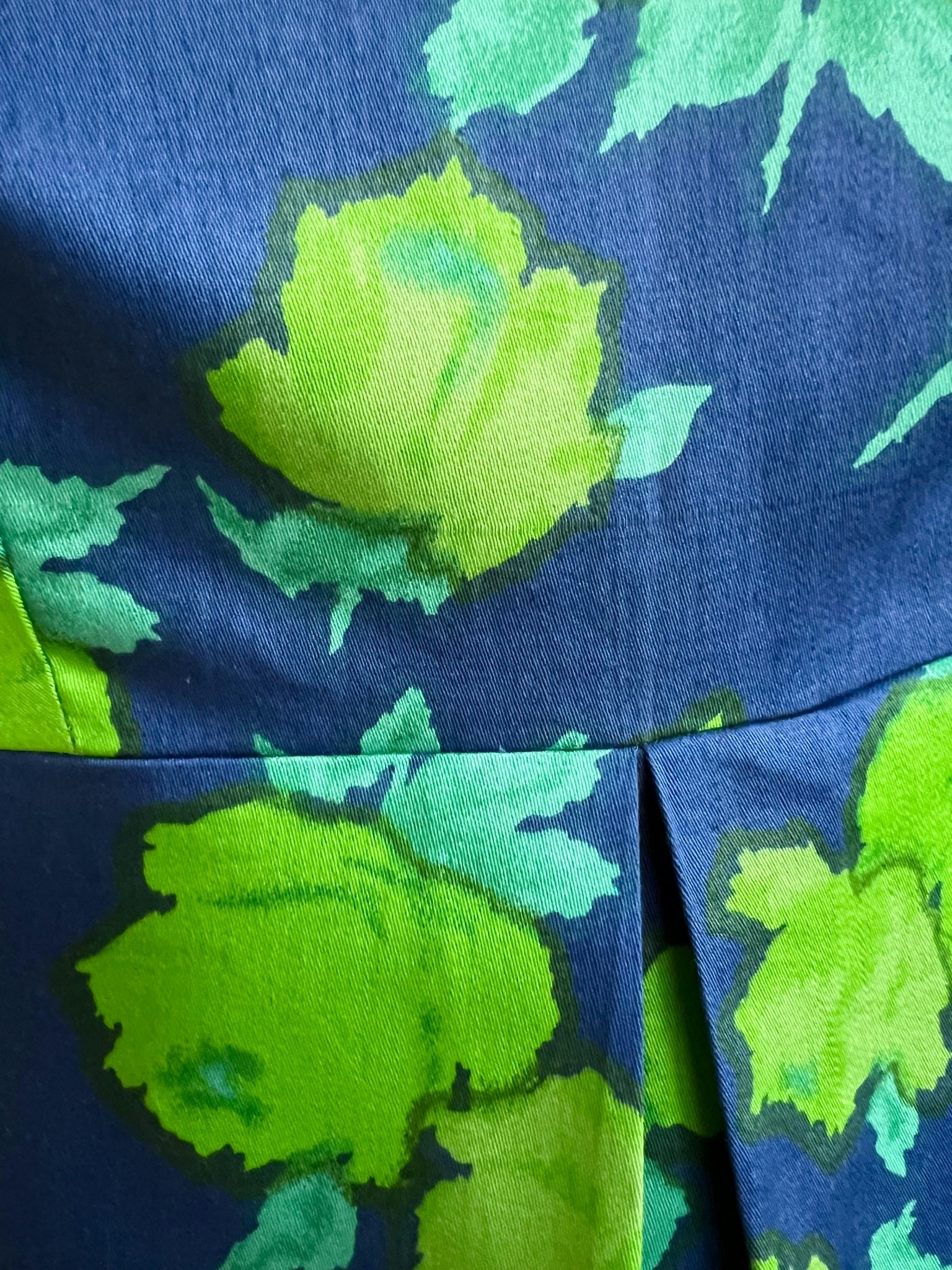 Modell Jemima - roses are green