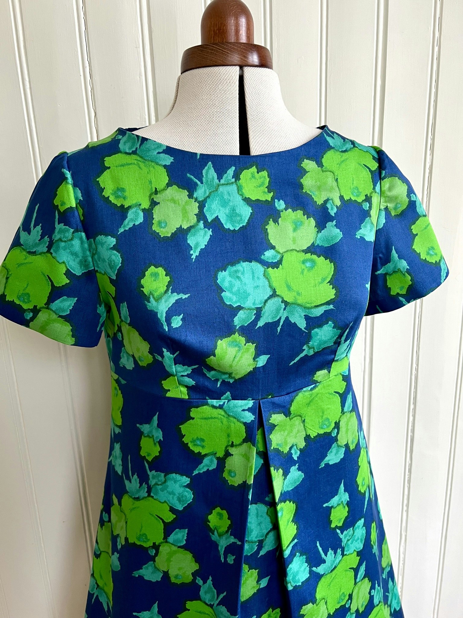 Modell Jemima - roses are green