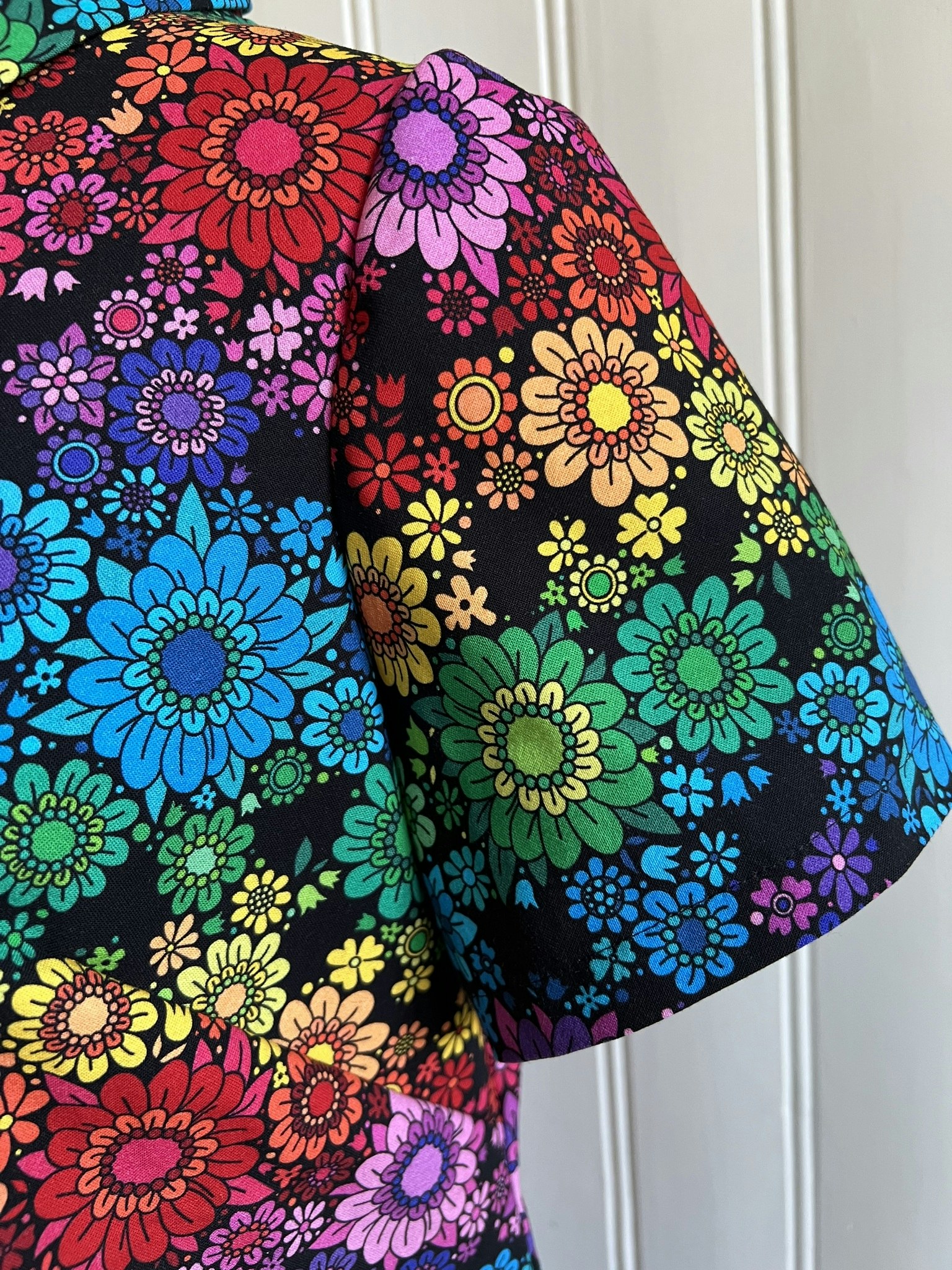 Modell Mirjam - flower rainbow