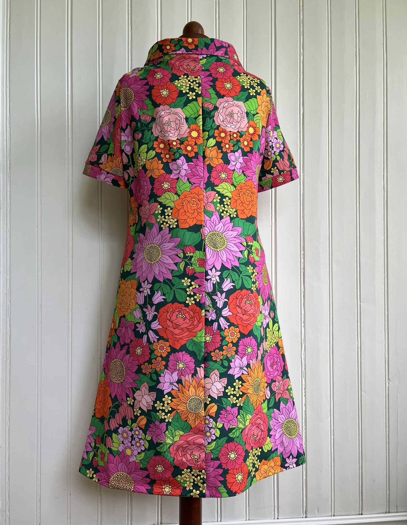 Modell Britt - floral euphoria