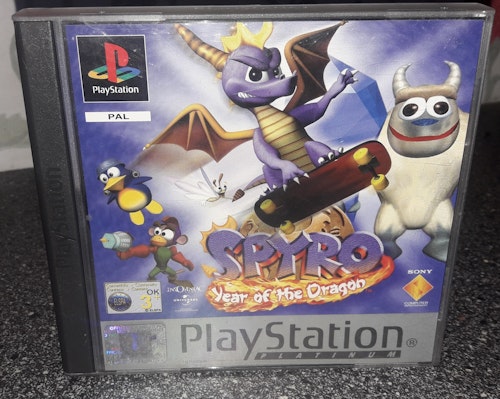 SPYRO YEAR OF THE DRAGON  PS 1