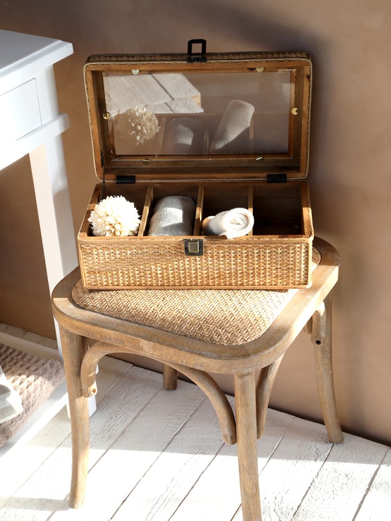 Rattan stool