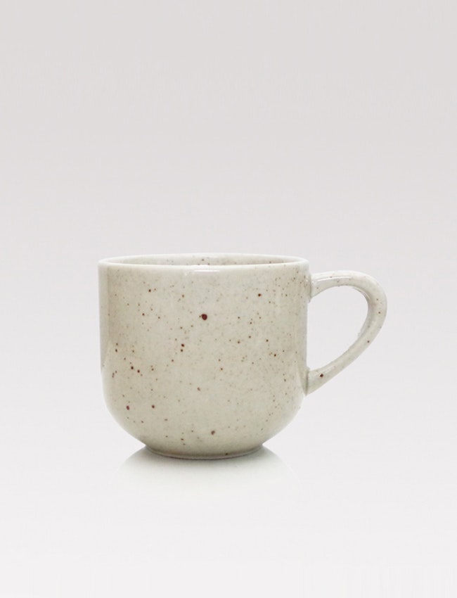 Porcelain mug