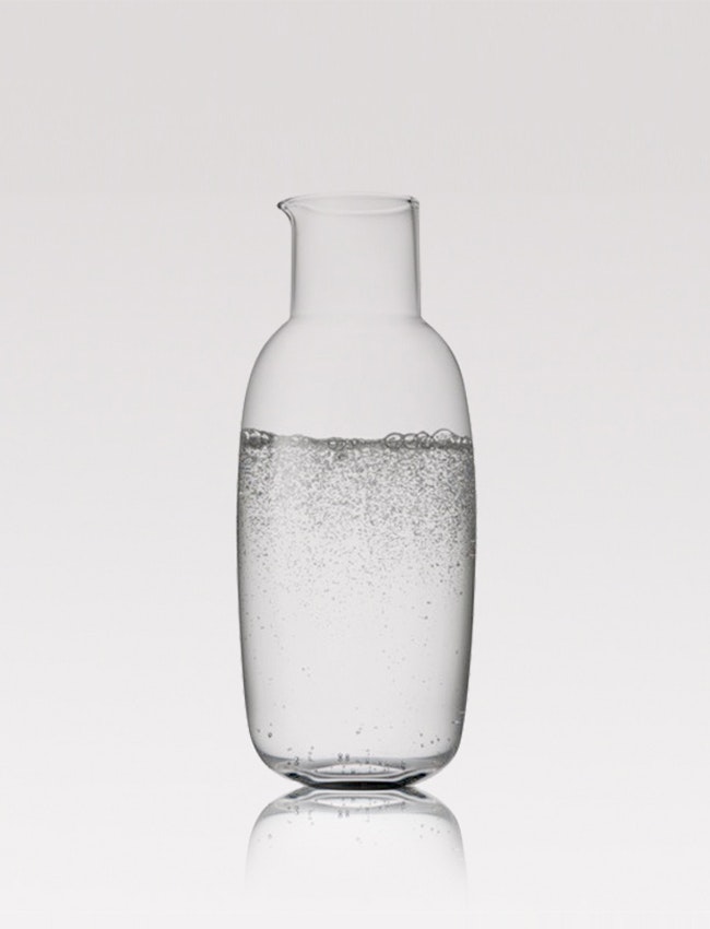 Glass carafe