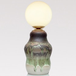 KT1 table lamp
