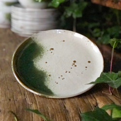 Stoneware plate