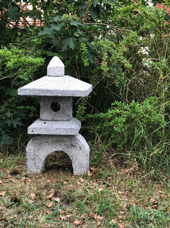Japansk stenlykta 8-50