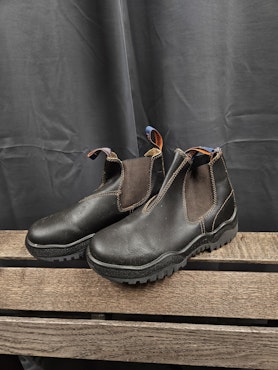 Jodhpurs, 38, Mongrel Boots
