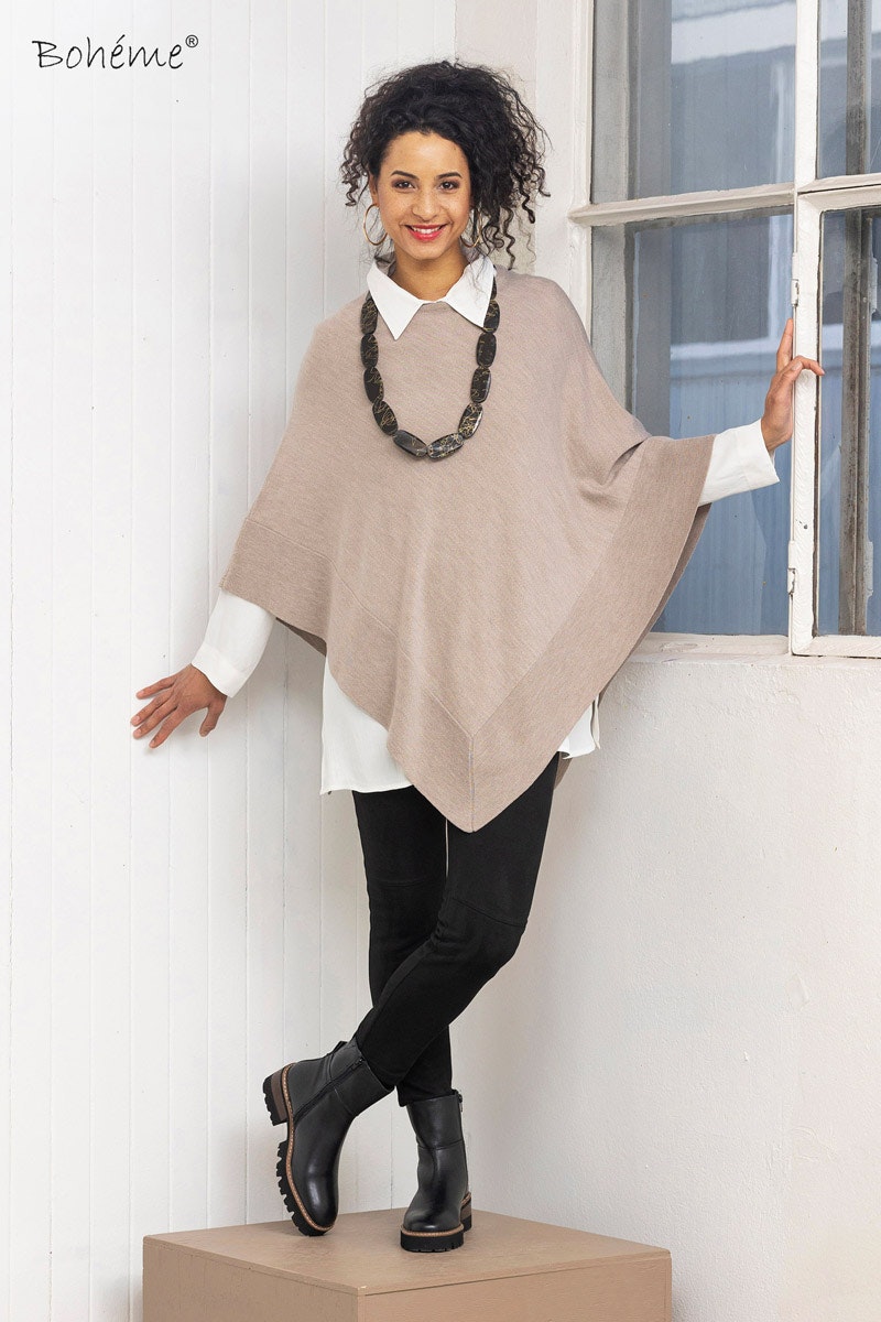 stickad poncho från boheme