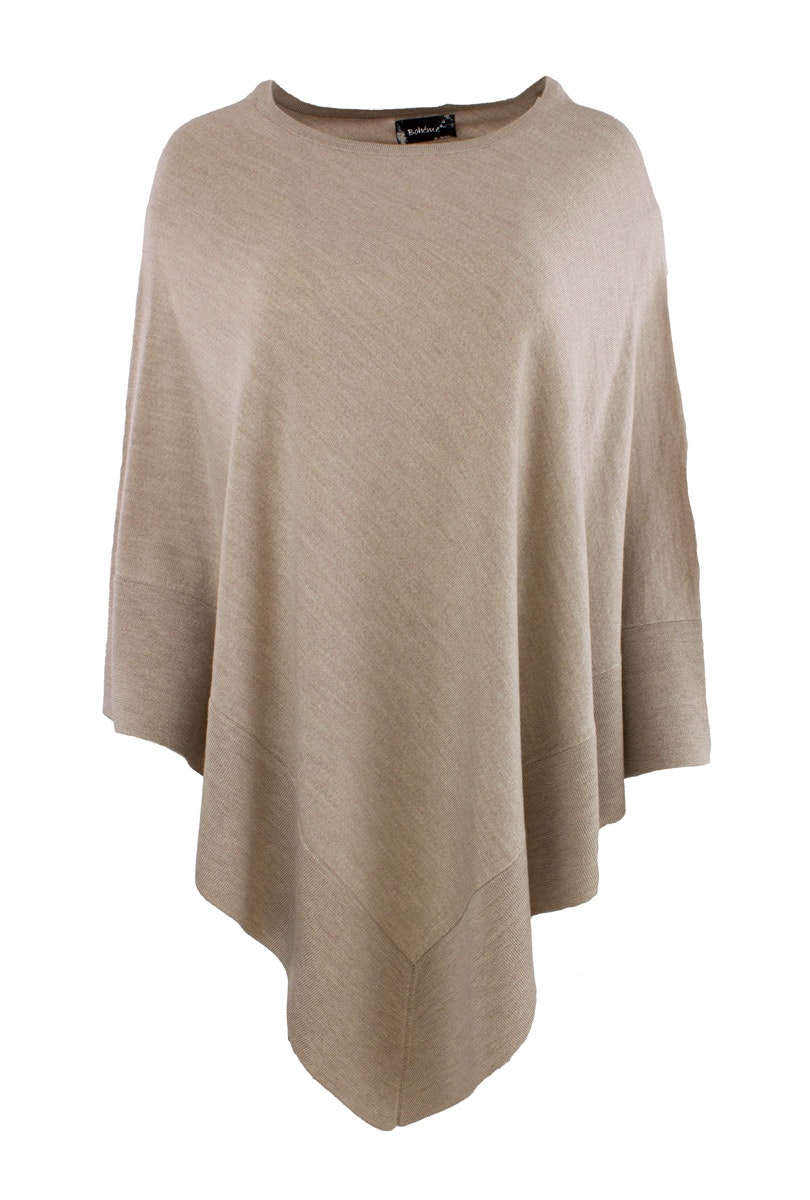 stickad poncho från boheme