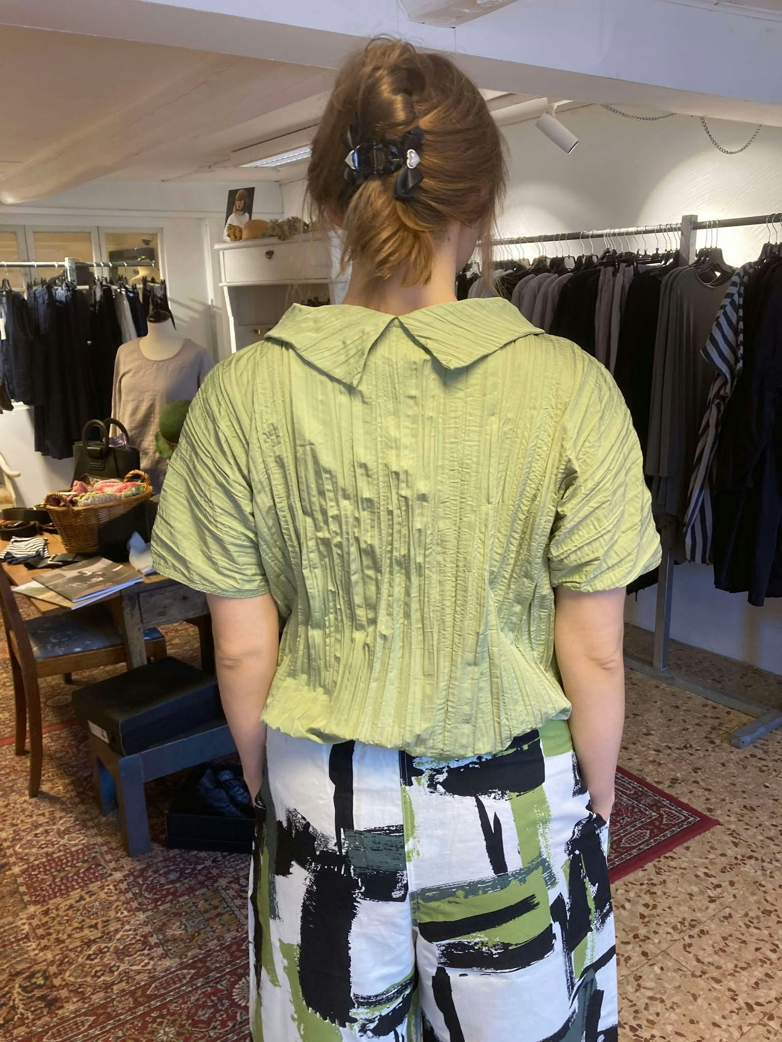 limefärgad topp från e-avantgarde
