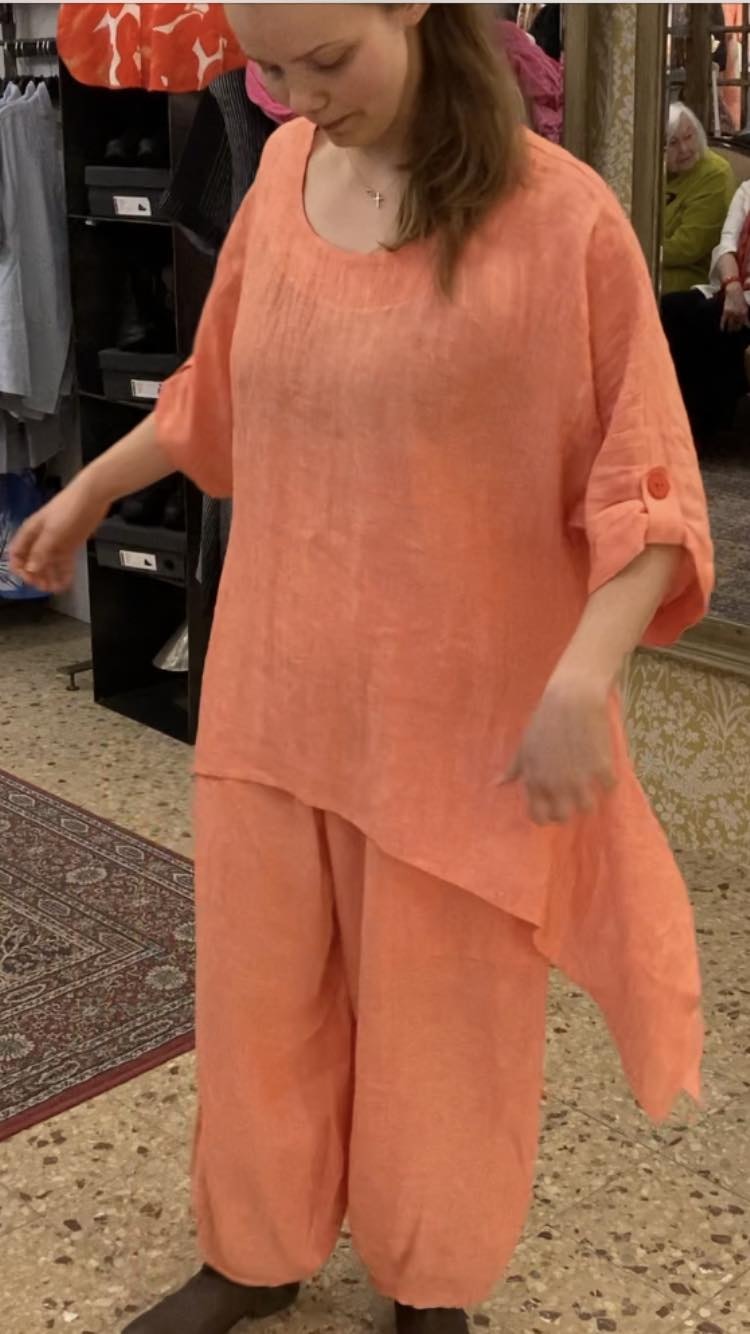 stina Corallfärgad linne tunika från Längorna