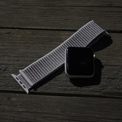 Apple Watch armband i nylon - ljusgrå