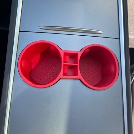 Mugghållare i silikon - röd - Tesla Model 3