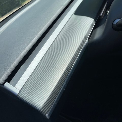 Panel t instrumentbrädan - carbon fiber matt - Tesla Model Y