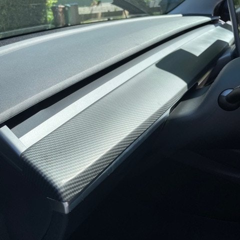 Panel t instrumentbrädan - carbon fiber matt - Tesla Model Y