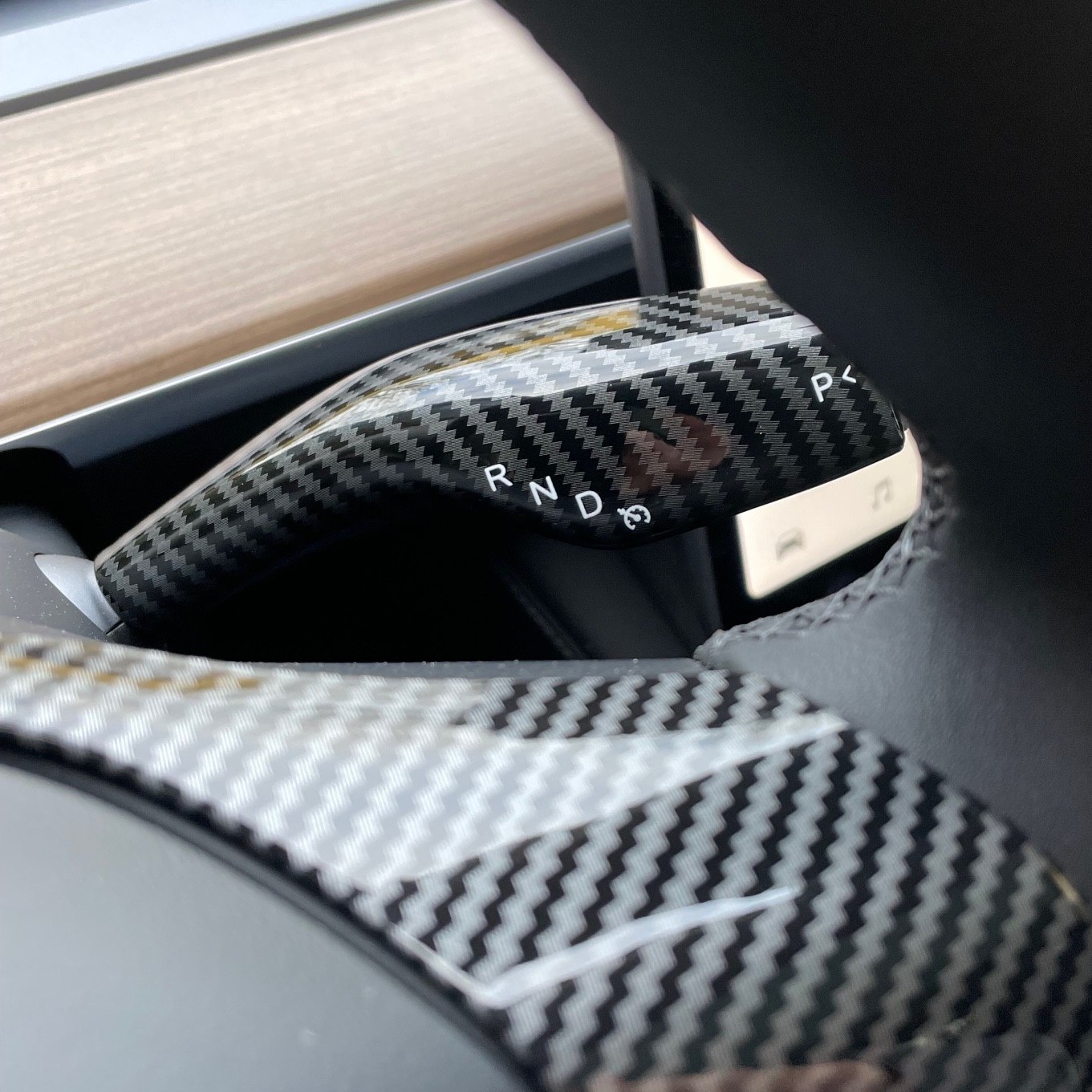 Paneler t rattspakarna glossy carbon fiber - Tesla Model Y