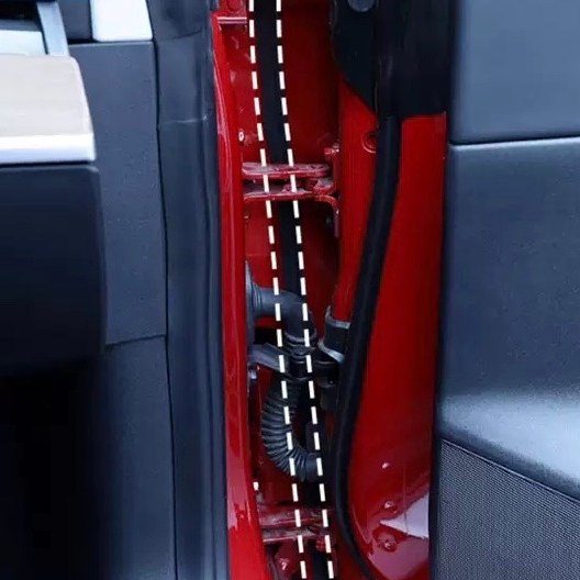 Dörrlister mot ljud/smuts - Tesla Model 3
