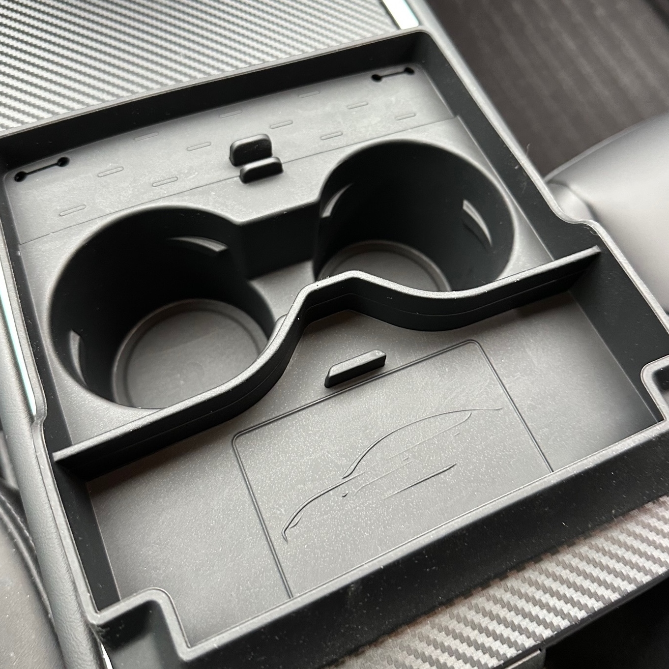 Insats i silikon - mugghållare, korthållare, glasögonhållare - Tesla Model 3 2021/Y