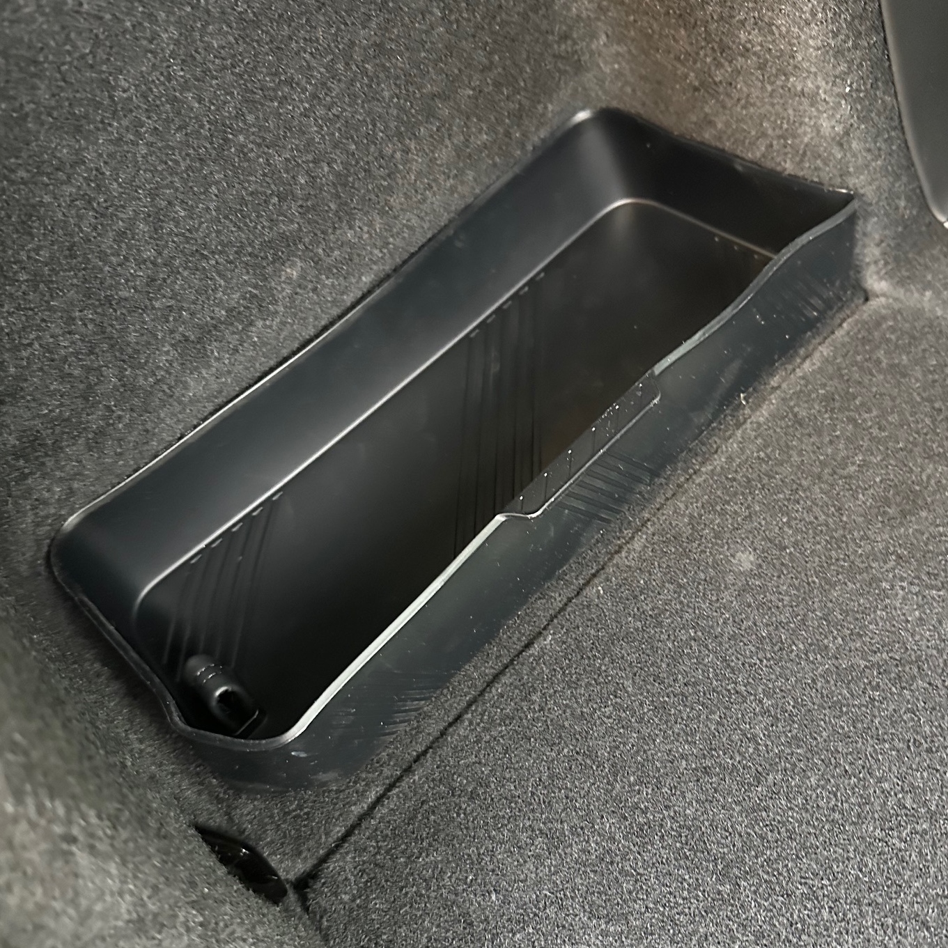 Förvaringslåda t vänster i bagageutrymmet, silikon - Tesla Model X 2022+