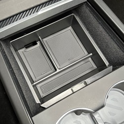 Förvaring mittkonsol, ABS - Tesla Model 3 Highland