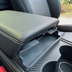 Silicone Under-Armrest Storage - Tesla Model 3 2021/Y