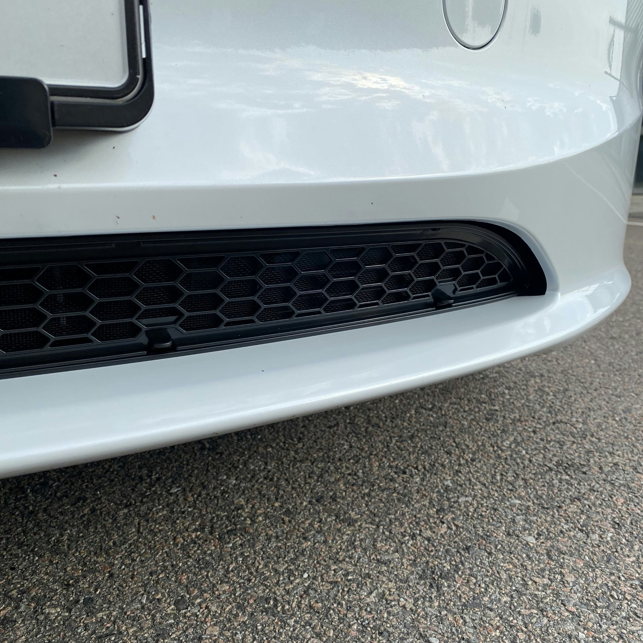 Front air intake protection - Tesla Model 3 Highland