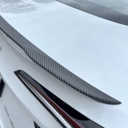 Spoiler with beveled edges in ABS, 2 colors - Tesla Model 3 Highland