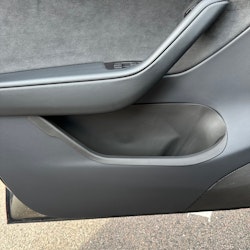 Inserts for the door compartments, set of 4 - Tesla Model Y