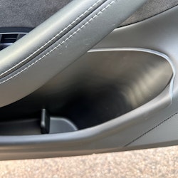 Insatser till dörrfacken, set om 4 - Tesla Model 3