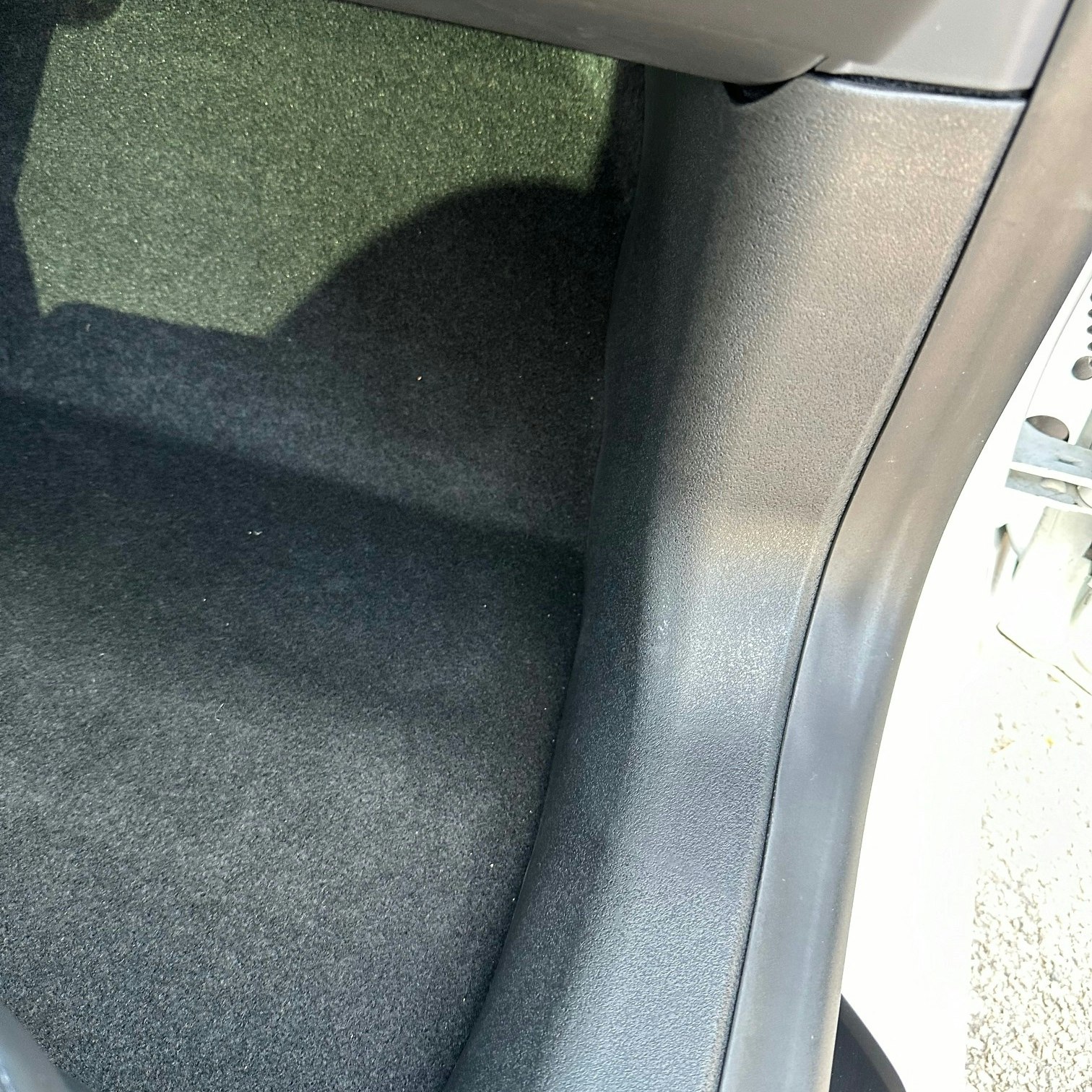 Step cover, 4 pcs, black - Tesla Model 3 Highland