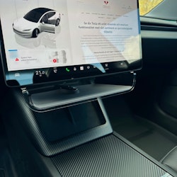 Förvaring under skärmen  - Tesla Model 3 2023.10-/Model Y 2025.03-