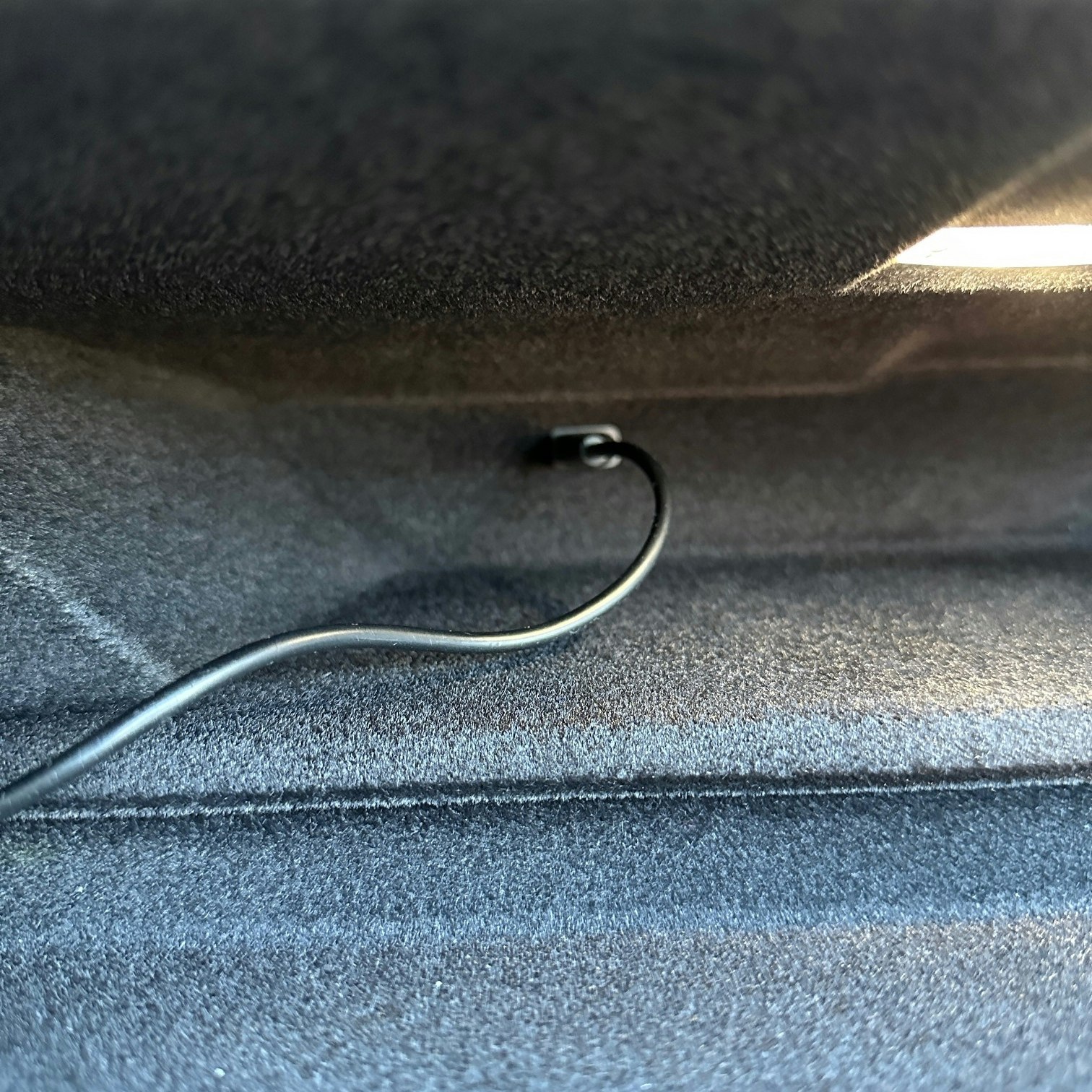 HUB - under skärmen - Telsa Model 3/Y