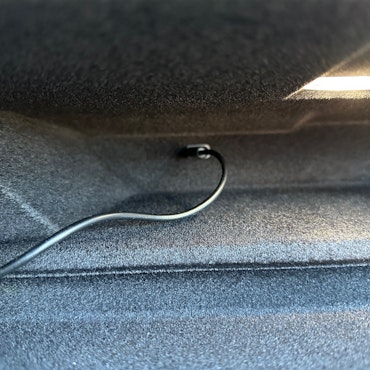 HUB - under skärmen - Telsa Model 3/Y