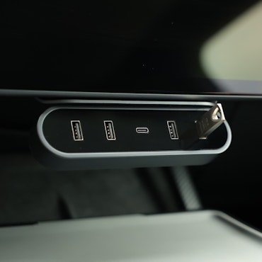 HUB - under skärmen - Telsa Model 3/Y