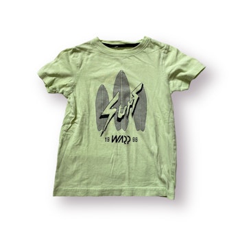 Grön t-shirt stl 98/104