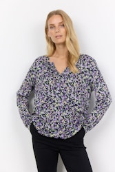 Lilablommig blus