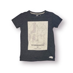 Blå t-shirt stl 110
