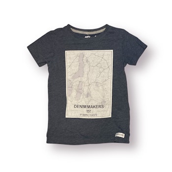 Blå t-shirt stl 110