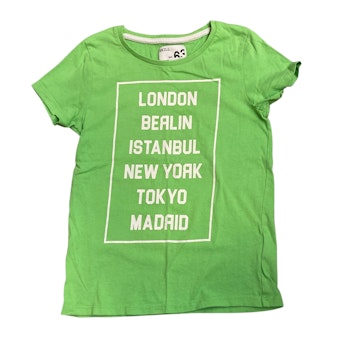 Grön t-shirt stl 110/116